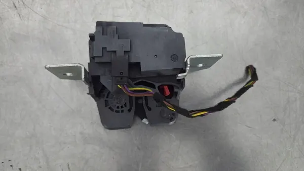 Bagageutryckslås MERCEDES-BENZ B (W245) 1697400036 image 2