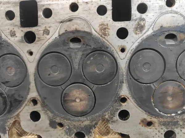 Cabeça de Cilindros OEM 9629473610 para 2.5 D 12V image 10