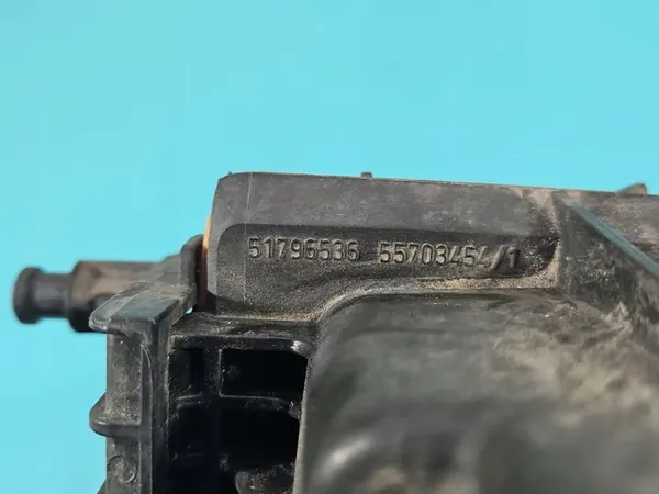 Ilmansuodattimen kotelo Fiat Linea 1.4 T image 8