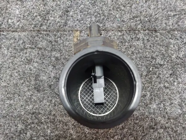 Ilmavirtausanturi Kia Carens image 2