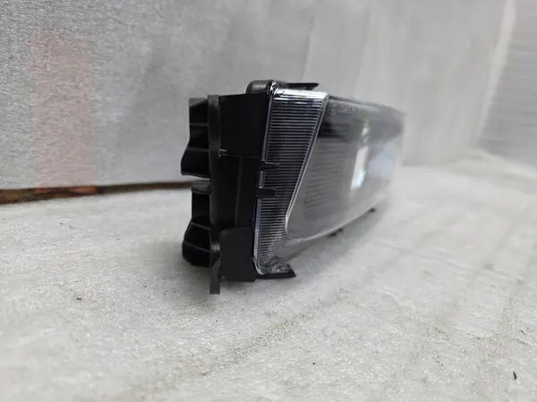 VW TIGUAN II 5NA 2016- Lâmpada Halógena Direita image 3