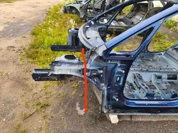 Painel Frontal Esquerdo BMW 2 ACTIVE TOURER (F45) 2016 OEM image 2