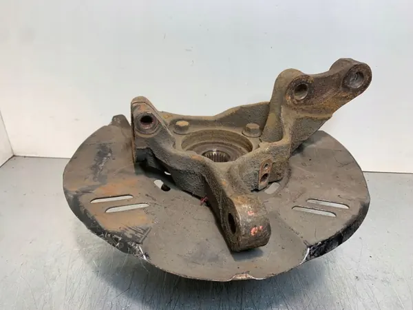 Subaru OE Framhjulsnav OEM FBZ24676 - Begagnad image 6