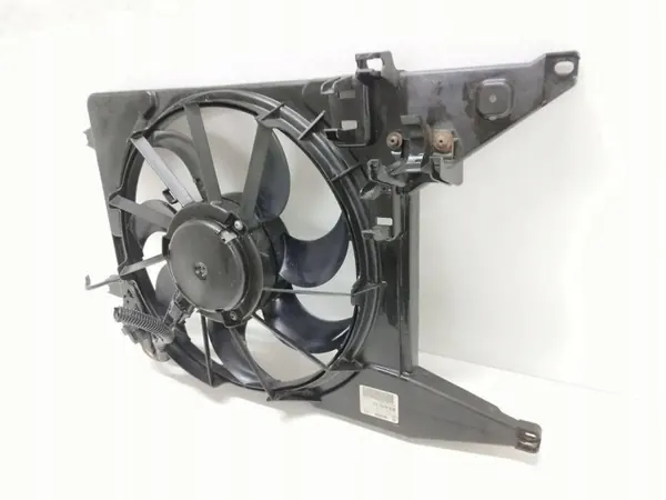 Dacia Tuuletin OEM 8200765566B Sandero 1.0/1.4 image 3
