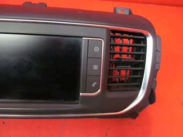 Écran de navigation OEM 9831665880 pour fourgons image 3
