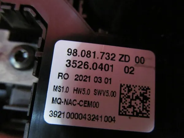 Écran de navigation OEM 9831665880 pour fourgons image 7