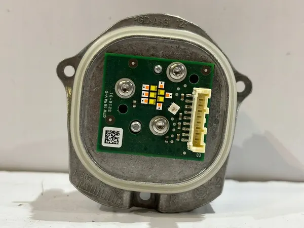 Oikea LED-moduuli Mercedes W246 W156 W166 - 1305715307 image 4