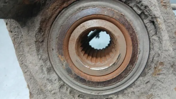 Mangueta delantera derecha OEM VOLVOMAR-139334 Renault Megane I image 4