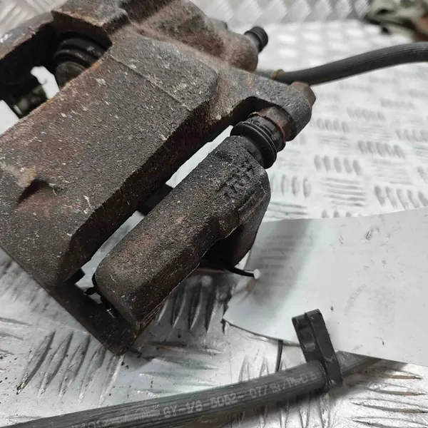 Jeep Wrangler 2015 Vasemman etu jarrusatula image 7