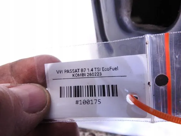 OEM 987654321 Longarina Dianteira Esquerda para VW Passat B6 image 4