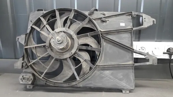 Jäähdytinpuhallin OEM 93BB8146AD Ford Mondeo I image 2