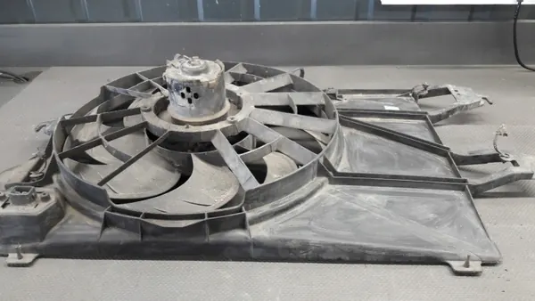 Jäähdytinpuhallin OEM 93BB8146AD Ford Mondeo I image 4