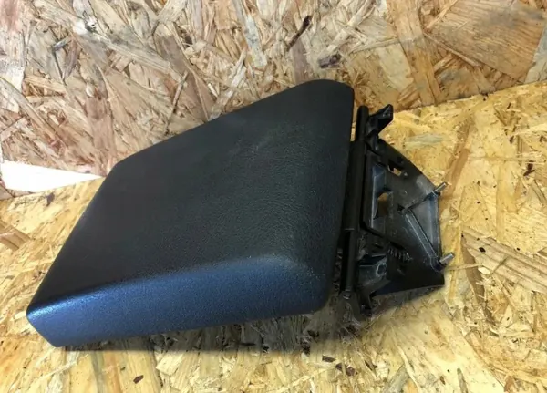 Accoudoir central BMW 5 E39 OEM 8196936 - Noir image 2