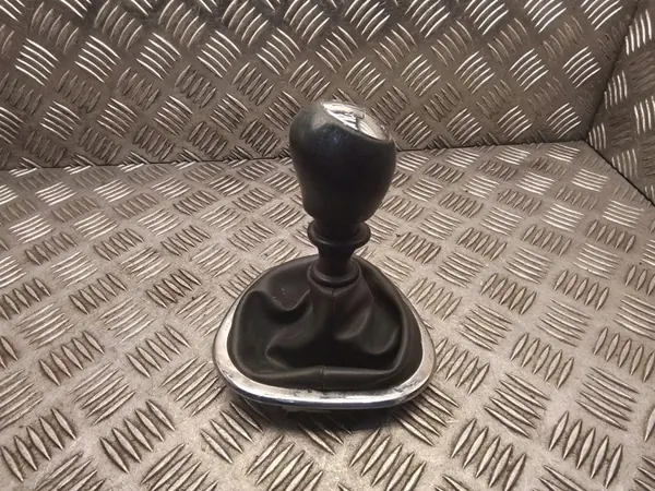 Pomo de mudanças OEM 8200970353 em couro para Opel Vivaro image 2