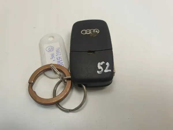 Nyckel Volvo OE 31252736 image 4