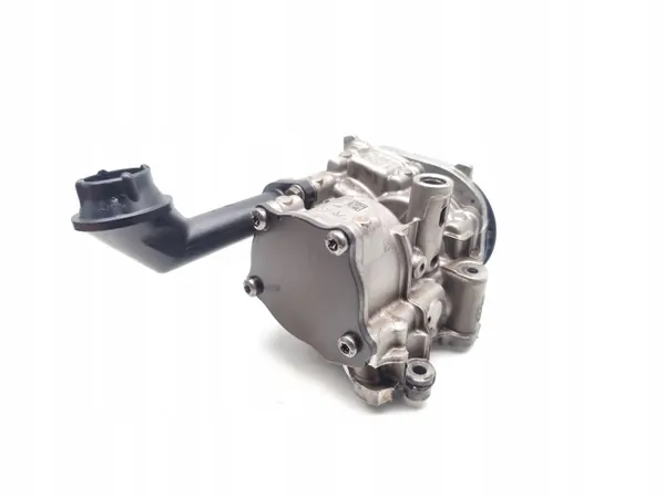VW Golf Oliepomp OEM 04L145208K 2.0 GTD Diesel image 3