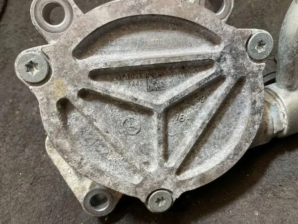 Bomba de vacío OEM 181026 para Mazda 2 (DL, DJ) image 3