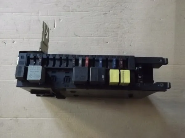 Módulo SAM Mercedes Classe C W203 2035451801 image 3