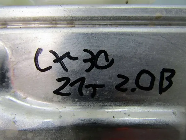 MAZDA CX-30 2.0 SKYACTIV-X ABS Pomp Controller image 10