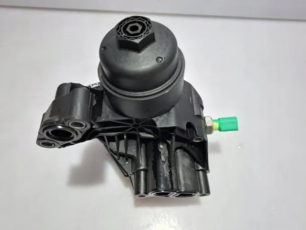 Öljynsuodatinpohja OEM 03N115389T jäähdyttimellä image 8
