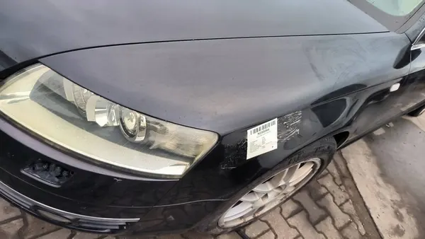 Vorderer Linker Kotflügel Audi A6 C6 image 1