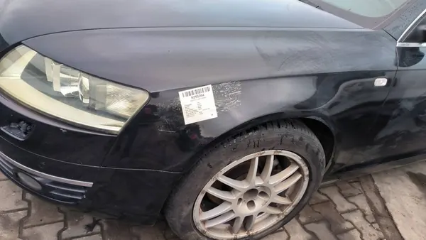 Vorderer Linker Kotflügel Audi A6 C6 image 4