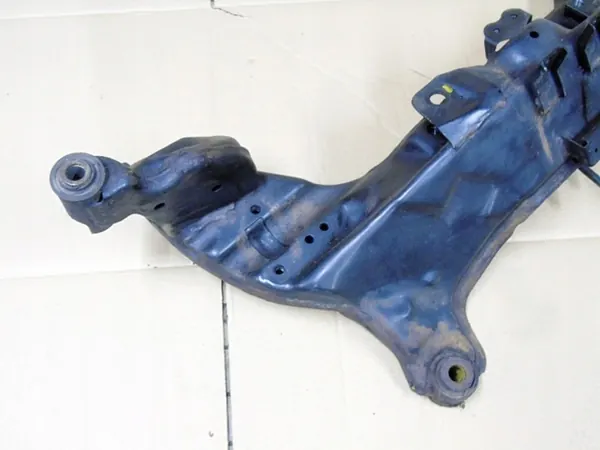 OEM NIALTI101ZPMAN8 Vorderer Querträger für Nissan Almera Tino image 3