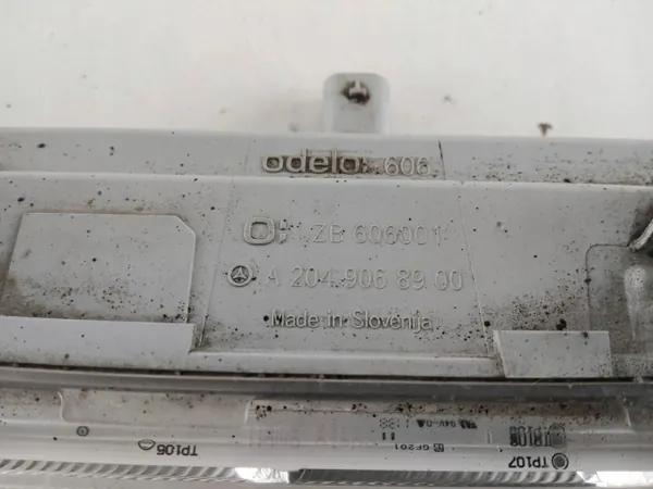 Mercedes-Benz Dagsljus OEM A2049068900 image 4