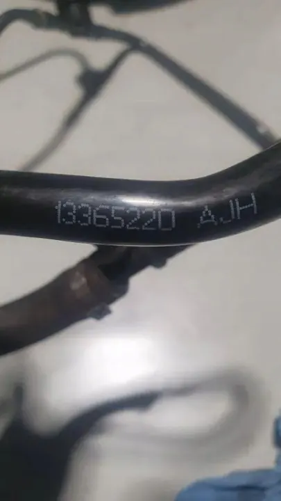 Tyhjiöletku OEM 13365220AJH Opel Astra J 1.7L:lle image 3