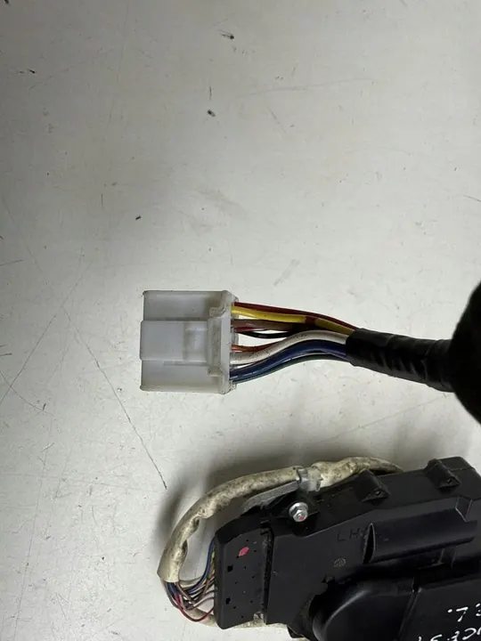 Amortecedor de porta dianteira 2005 Lexus LS UCF30 image 6