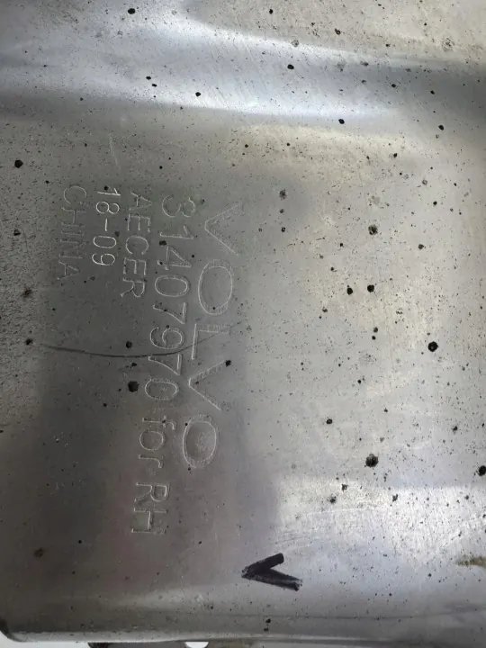 Ford OE 31407970 NEBR Oikea pakoputken pää image 5