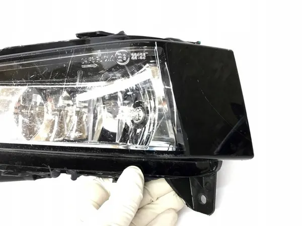 SKODA FABIA IV FAROL ESQUERDO 6VA941699 image 4