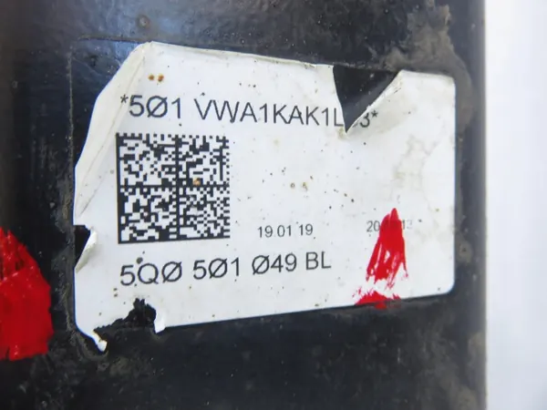 Poutre arrière VW Golf 7 Break OEM 5Q0501049BL image 4