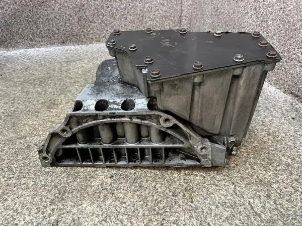 Cárter aceite superior/inferior OEM 8200426818 Suzuki Grand Vitara image 3