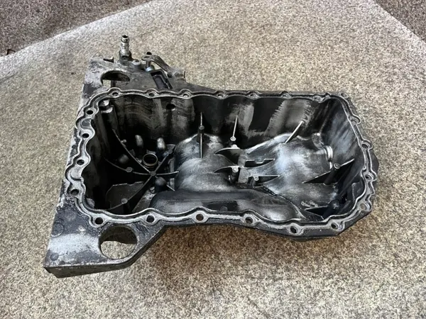 Cárter aceite superior/inferior OEM 8200426818 Suzuki Grand Vitara image 6