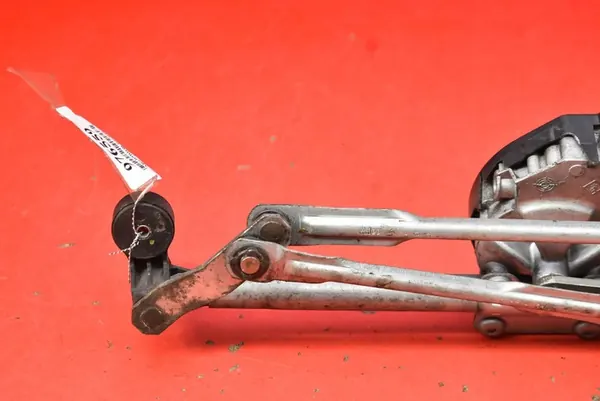 Tuulilasinpyyhkijän mekanismi eteen Opel Corsa E OEM 13432685 image 10