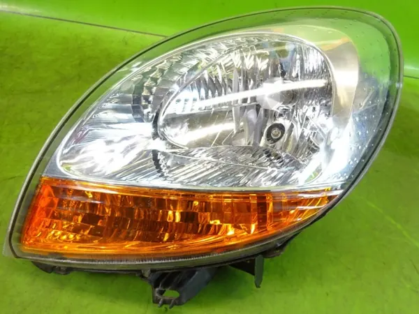 Phare avant gauche OEM 043569 pour Renault Kangoo image 2