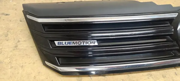 Grelha dianteira OEM 3AA853653A para VW Passat B7 image 5