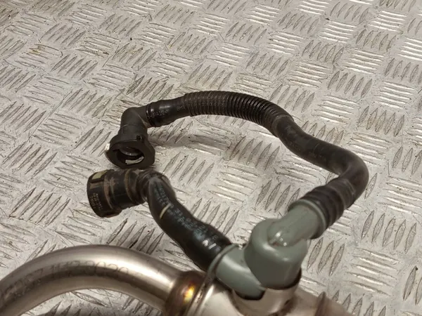 BMW OE 7458731 Conduit de Remplissage pour Série 3 G20/G21 image 10