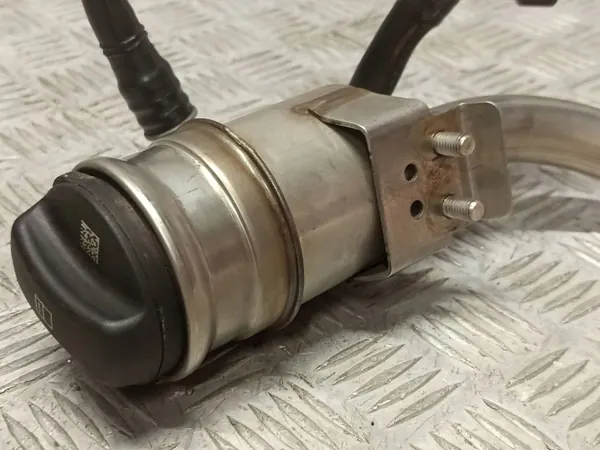 BMW OE 7458731 Conduit de Remplissage pour Série 3 G20/G21 image 4