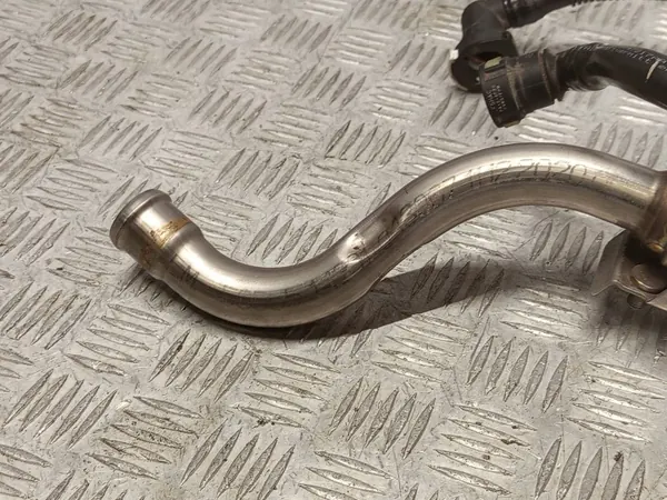 BMW OE 7458731 Conduit de Remplissage pour Série 3 G20/G21 image 8