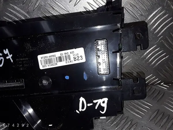 Module de contrôle AC Hyundai OEM 97250A6560 - Occasion image 3
