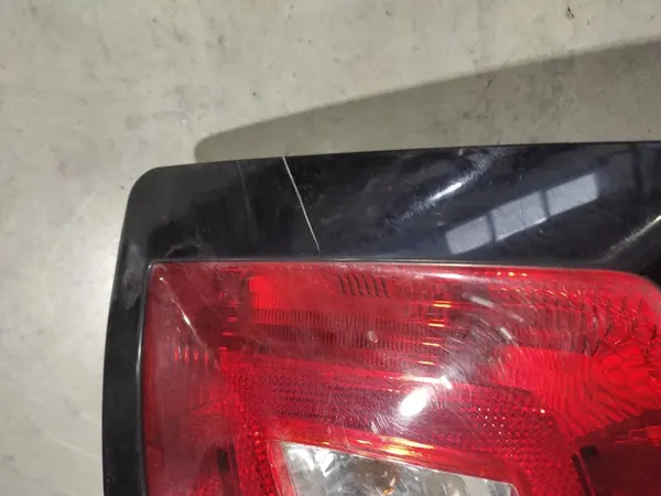 Lámpara trasera SKODA FABIA III HB image 3