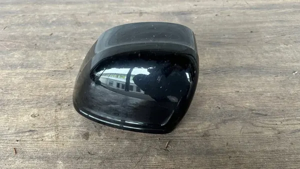 Volvo XC90 II vasen peilin kansi OEM 2C0926A image 2