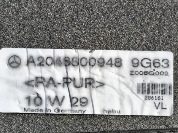 Velours-Fußmatten OEM A2046801048 Mercedes GLK image 6