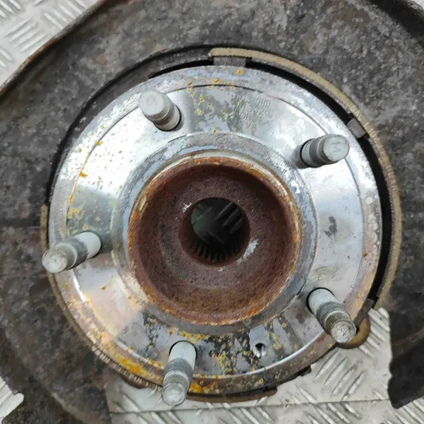 Chevrolet Captiva 2007 Mozzo ruota posteriore sinistro image 3