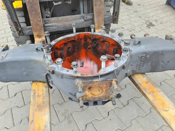 OEM A9673 1- 2D 8171382 Boîtier de Pont Volvo FH/FM image 4