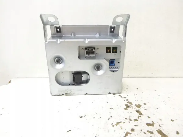 Jaguar XF 2011 CD-radio OEM 7G9N-18C815-NB image 8