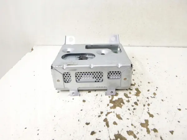 Jaguar XF 2011 CD-radio OEM 7G9N-18C815-NB image 9