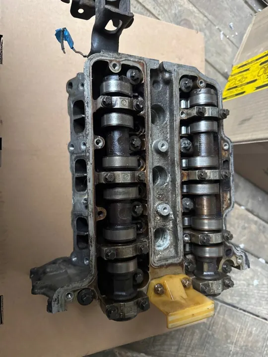 Culasse Moteur OEM 55355431 pour Opel Corsa D 1.0 image 2